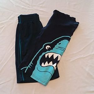 Boys Outfit Size: 5/6